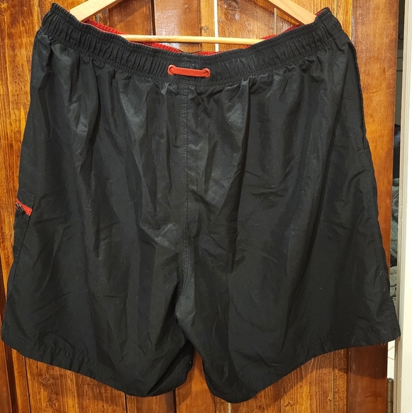 Speedo Swim Trunks Black with Red Accents Board Shorts - Picture 4 of 9